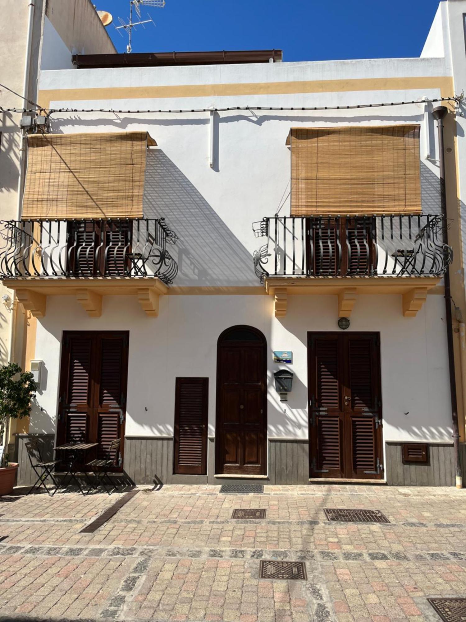 Casa Maruzzella Apartamento Lípara Exterior foto